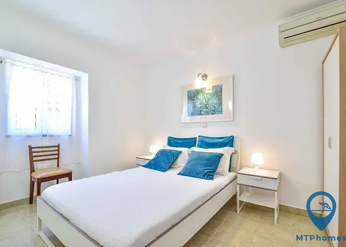 Portuguesa By Mtphomes *