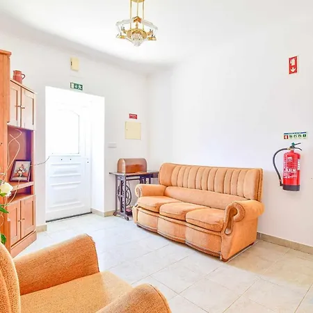 Portuguesa By Mtphomes * Albufeira