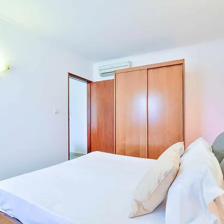 Portuguesa By Mtphomes